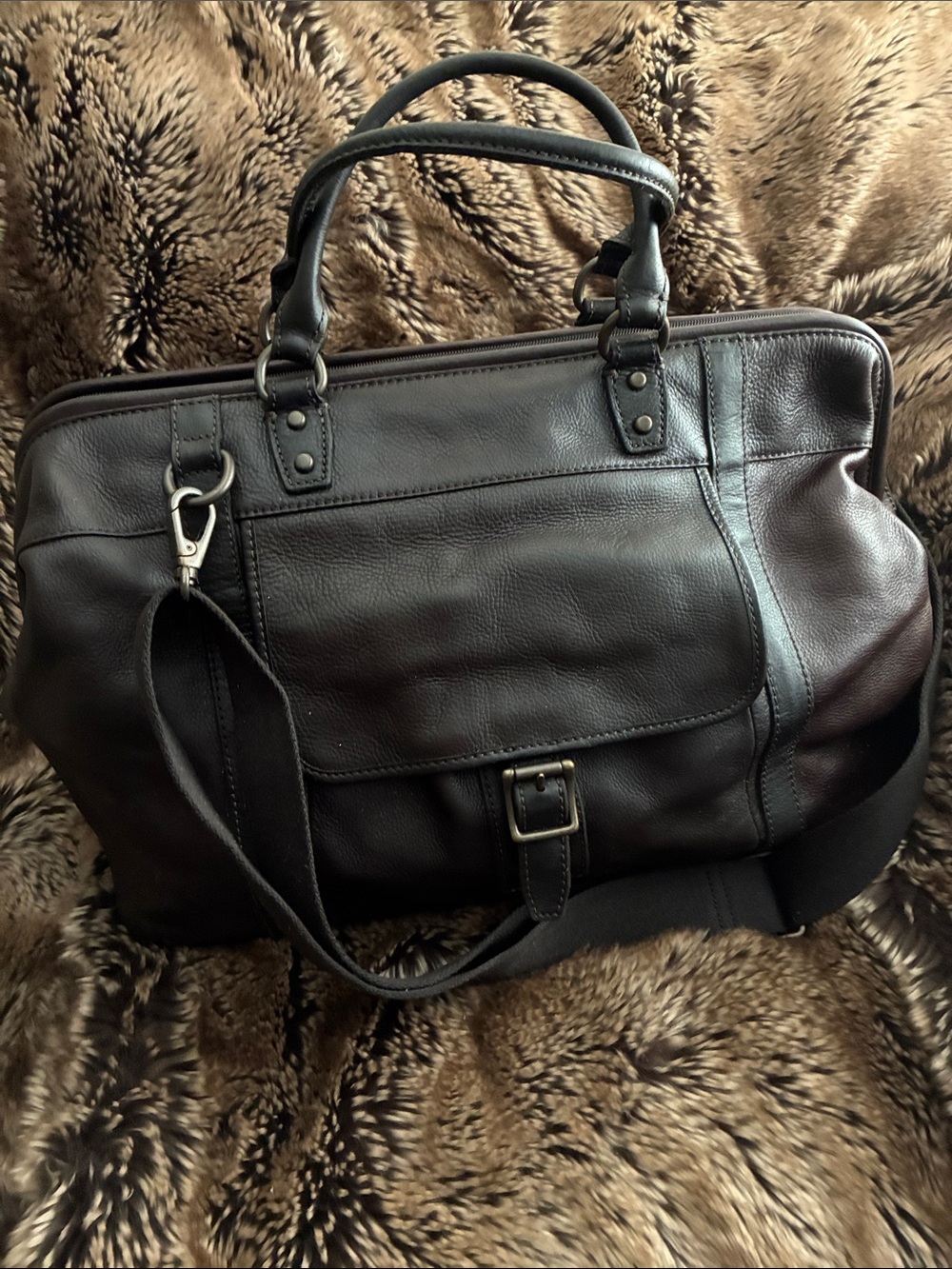 Fossil Dark Brown Leather Travel Bag with Shoulder Strap